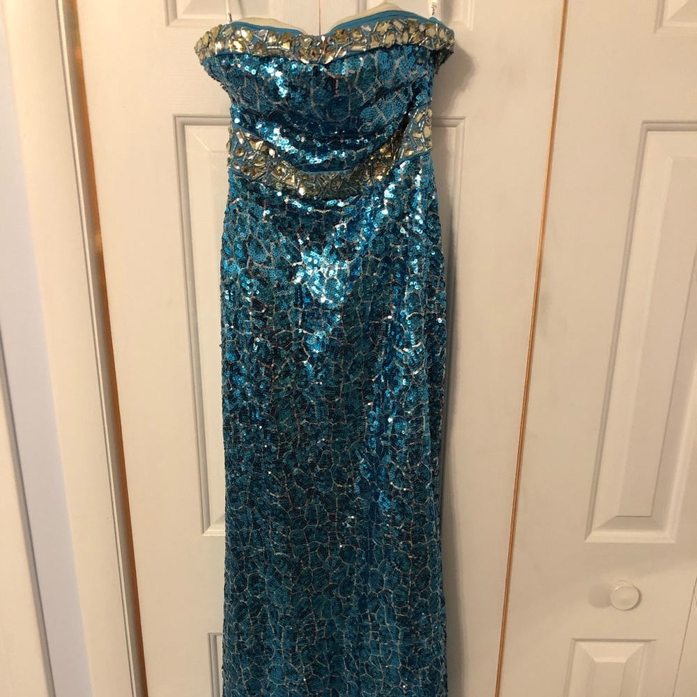 Prom Dress, worn once. Great condition!